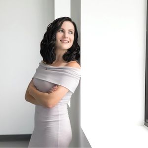 Wilfred Free Off the Shoulder Bodycon Dress | Size Small